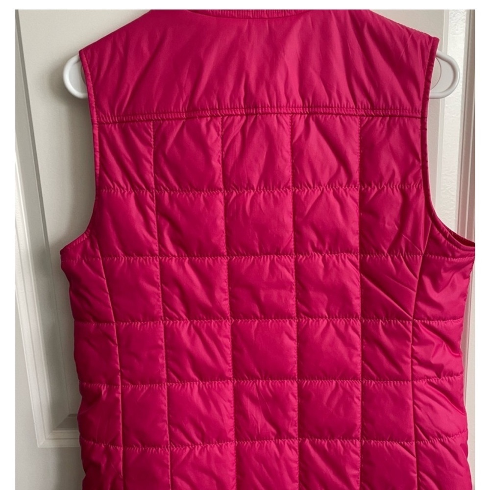 TORY BURCH Pink Quilted
Puffer Sleeveless Jacket Vest 
Gold LOGO Snap Buttons XL - Picture 7 of 8
